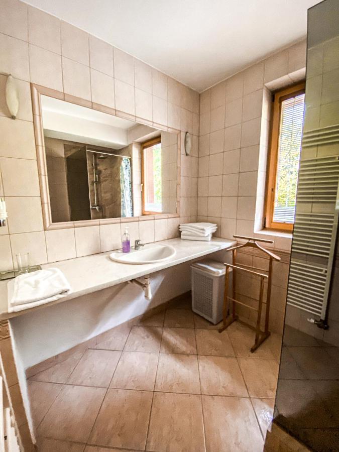 Penzion Teniscentrum Tatranska Lomnica Luaran gambar